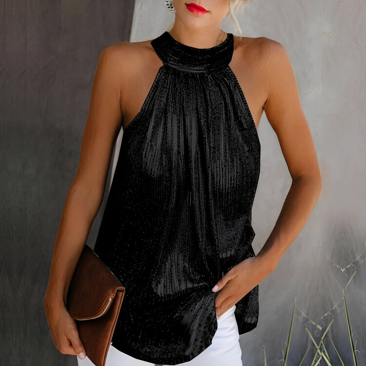 Loni - Top Halter con Brillo Elegante