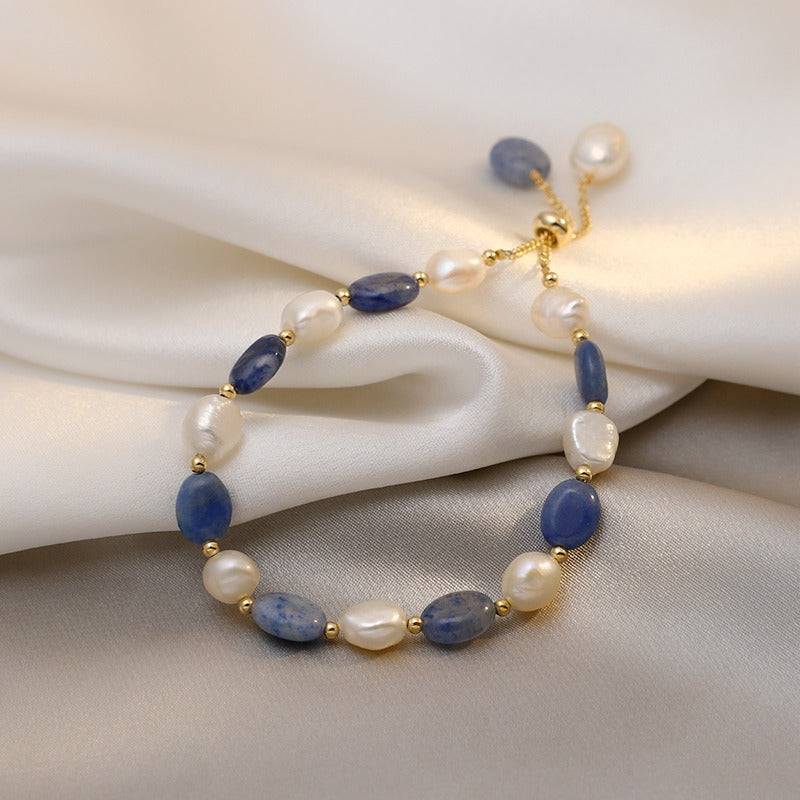 Kira – Pulsera chic de perlas del océano