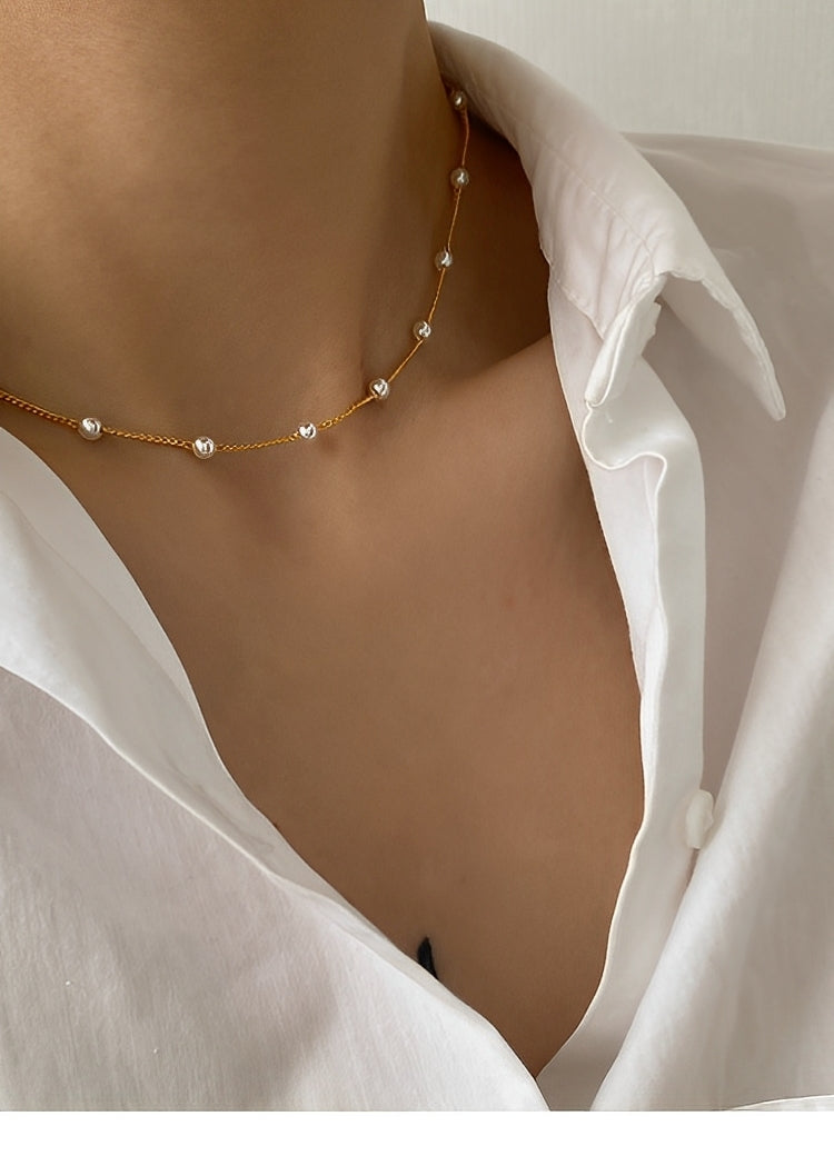 Noelia – Collar sofisticado con pequeña perla