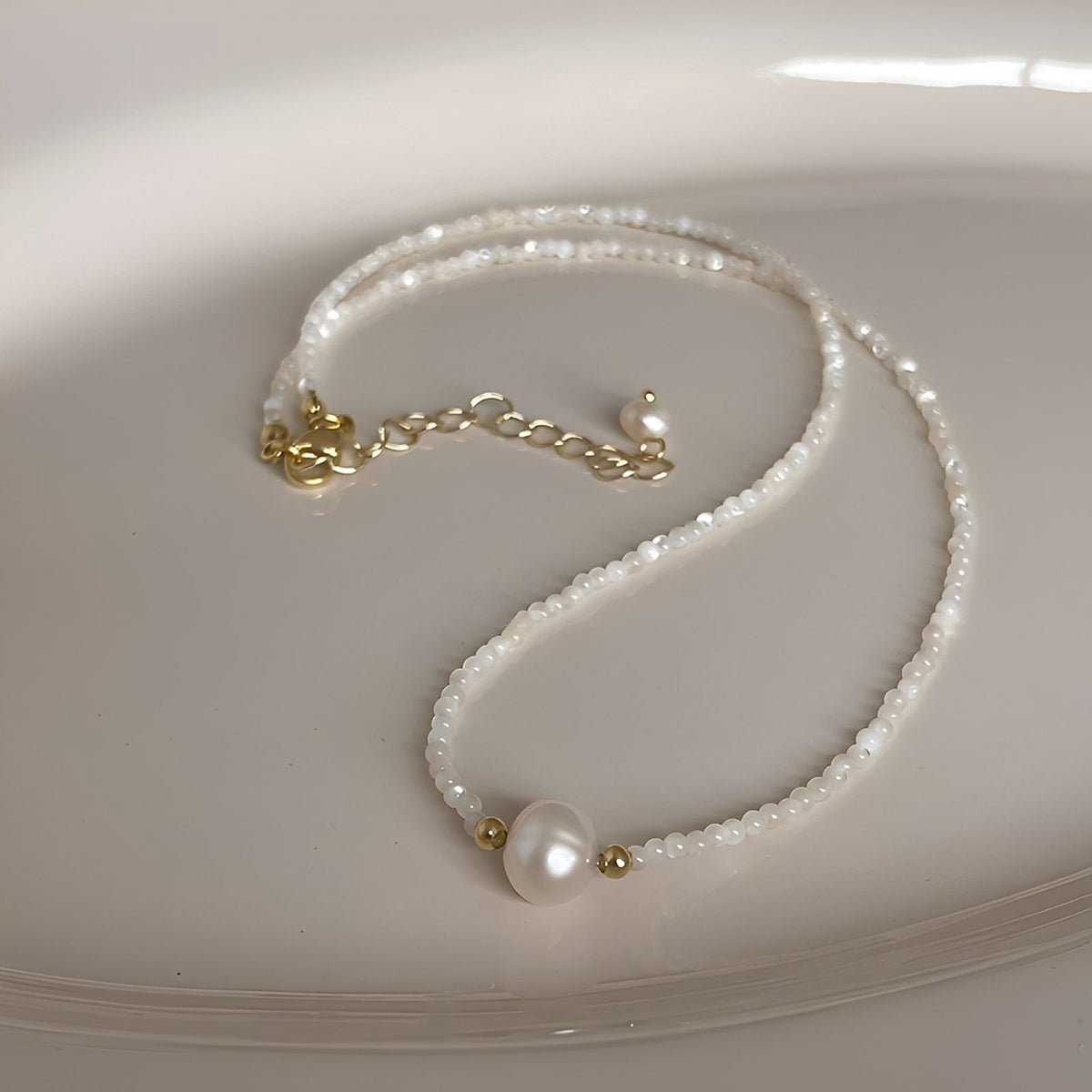 Claire – Collar de perlas elegante