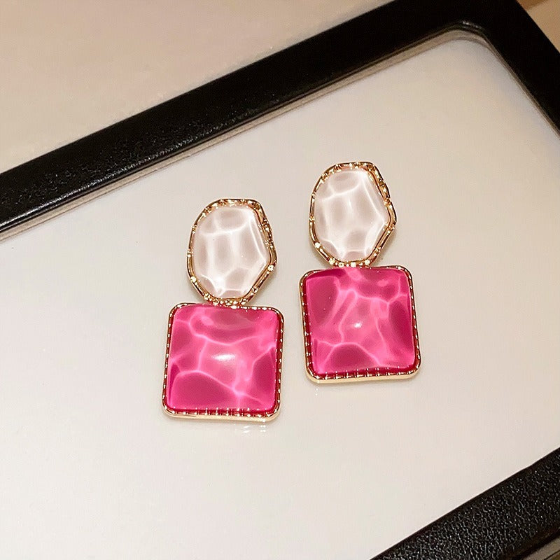 Lianne – Pendientes geométricos con esmalte