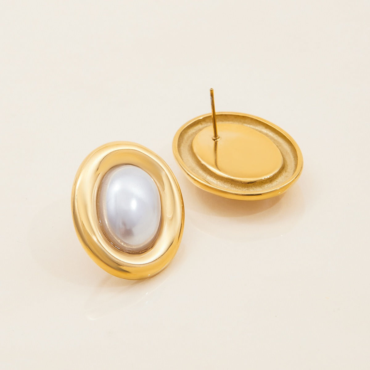 Colette – Pendientes retro de perla de acero inoxidable
