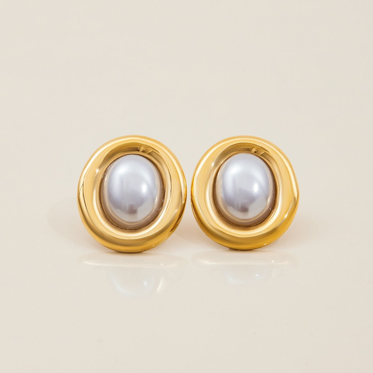 Colette – Pendientes retro de perla de acero inoxidable