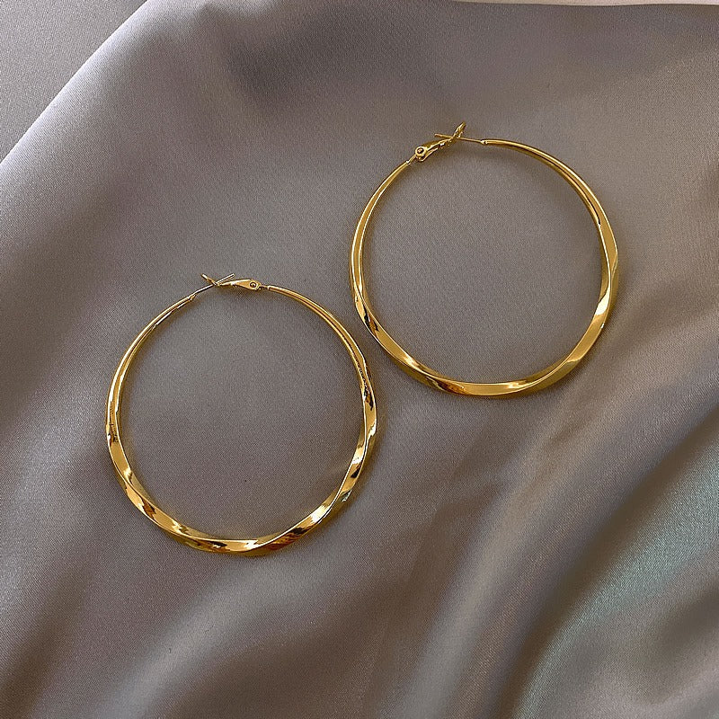 Enola – Aros vintage en oro rosado