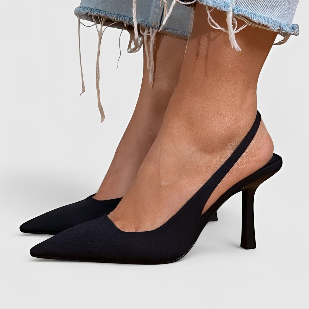 Samantha - Tacones Altos Elegantes y Puntiagudos