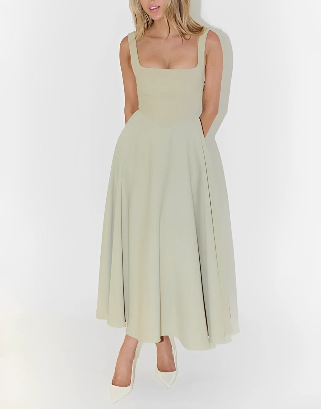 Shelley - Vestido Midi sin Mangas