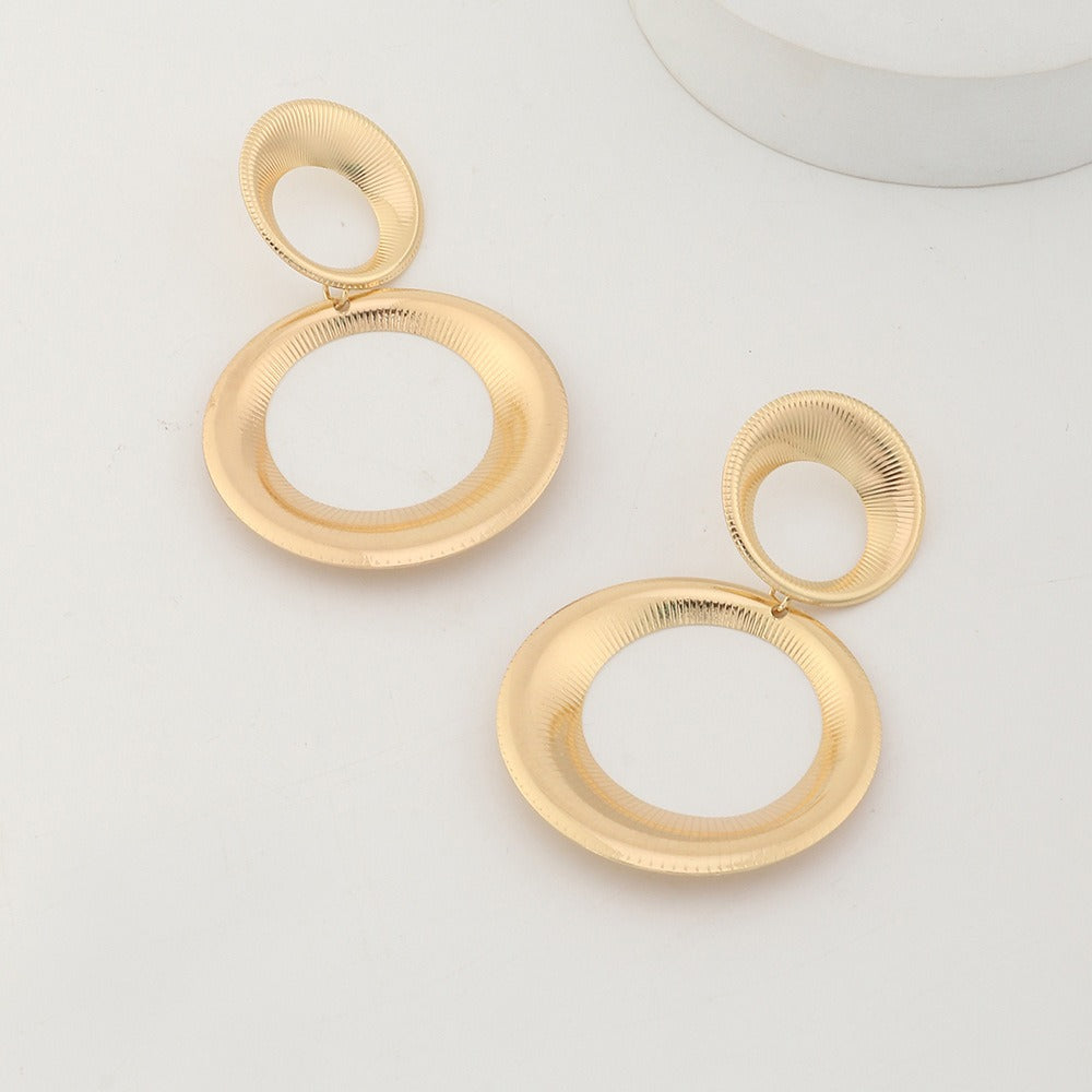 Claudia – Pendientes redondos vintage atrevidos