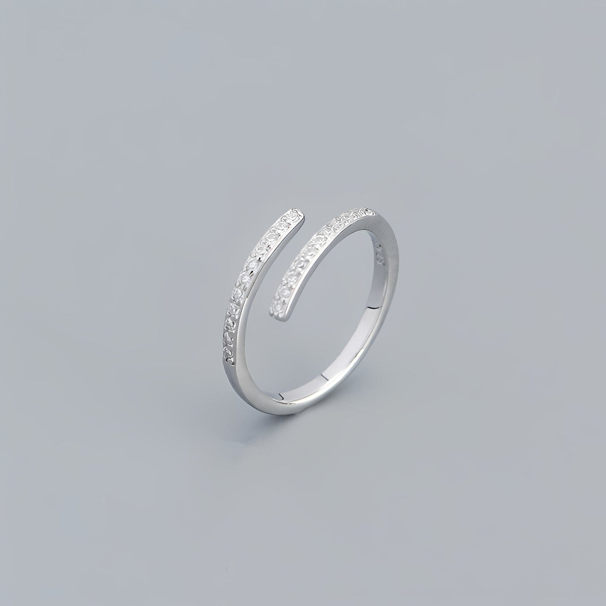 Anika – Anillo sofisticado