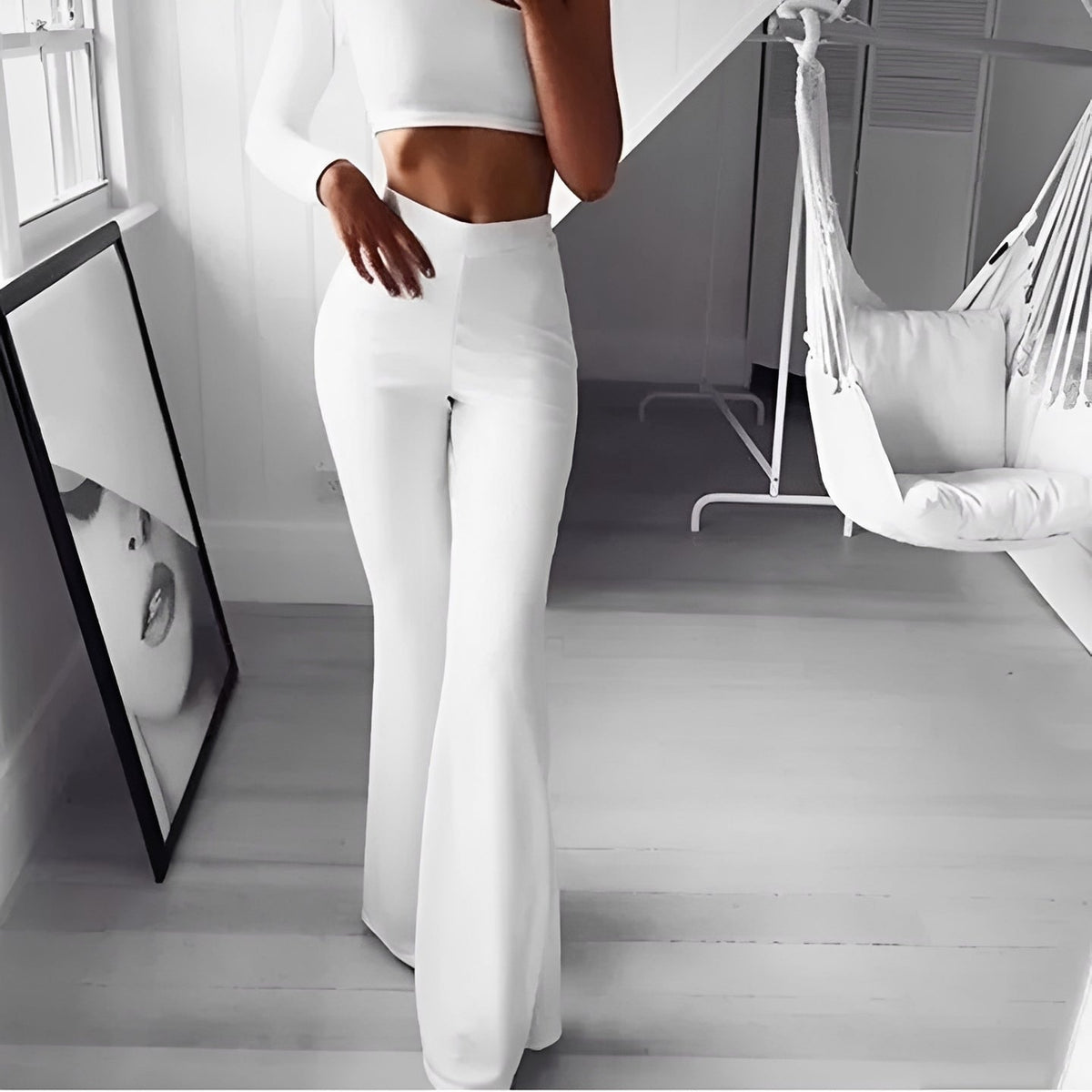 Keiran - Pantalones Acampanados Ajustados con Estilo