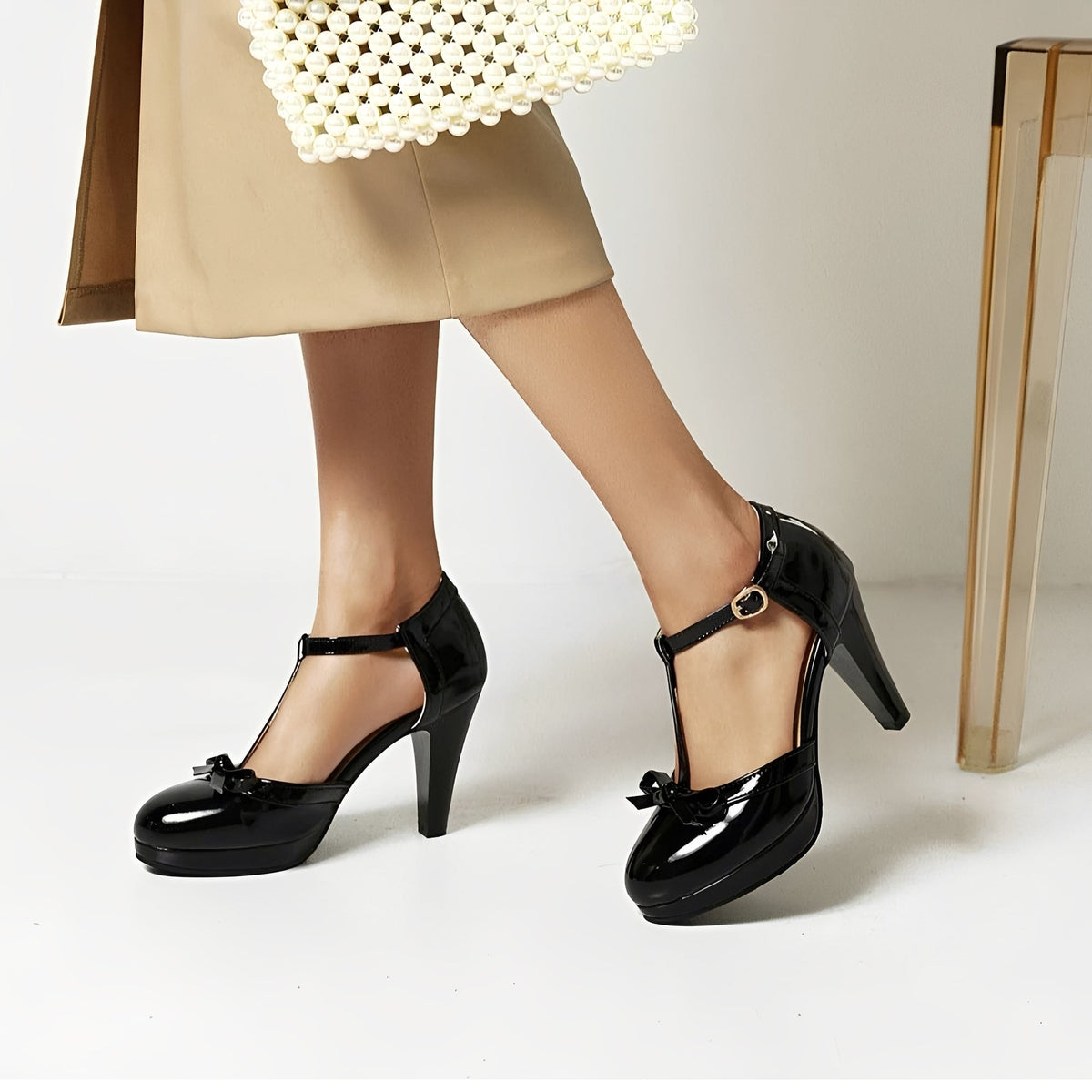 Matteo - Tacones Elegantes con Lazo