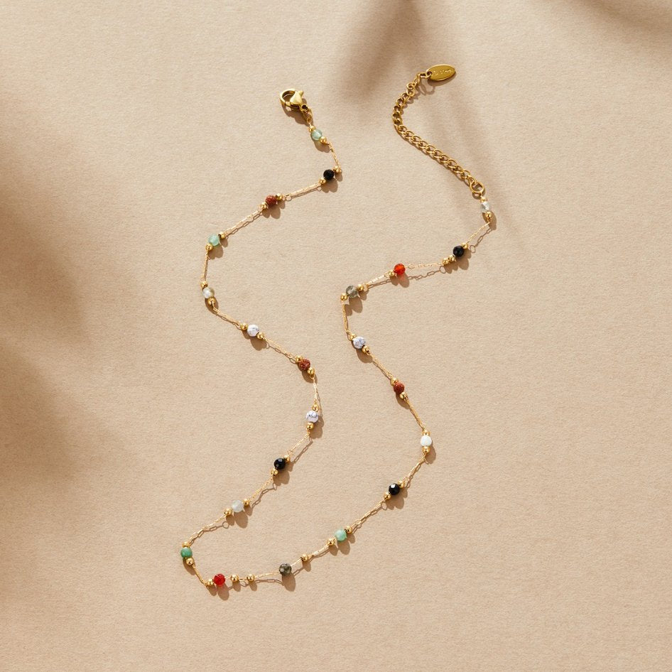 Lala - Collar con perlas y gemas