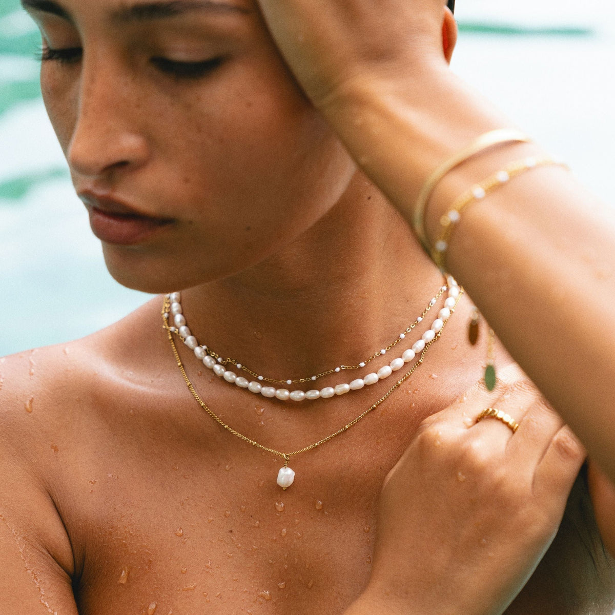 Kara – Collar con pequeñas perlas de agua dulce