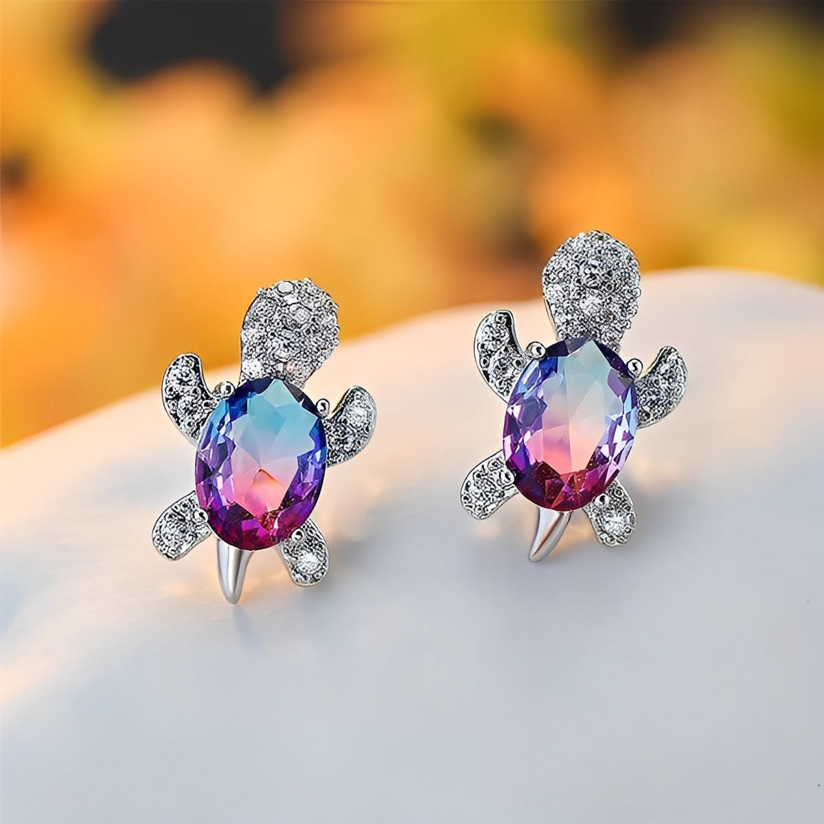 Talia – Pendientes de Tortuga Marina de Plata y Circonitas