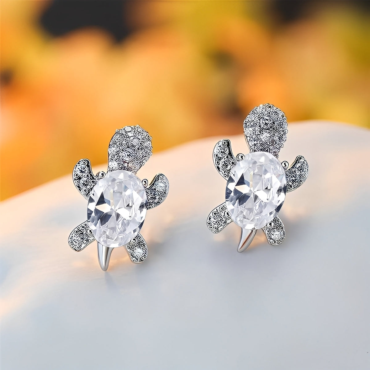 Talia – Pendientes de Tortuga Marina de Plata y Circonitas