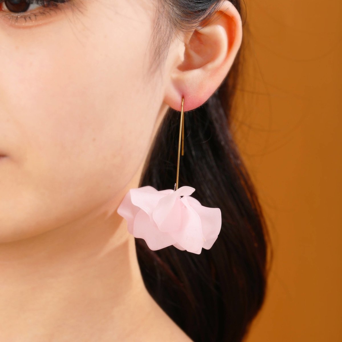 Fariba - Pendientes de aro con flores de primavera